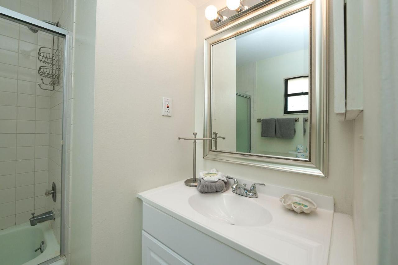 3 Waves From It All By Beachside Management Siesta Key Extérieur photo